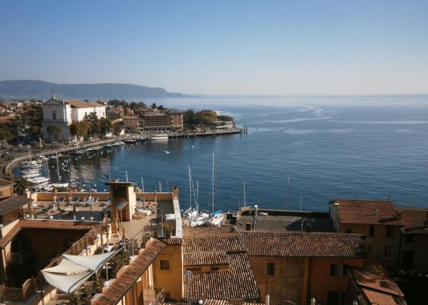 Casa Dolce Vita, Seeblick توسكولانو ماديرنو المظهر الخارجي الصورة